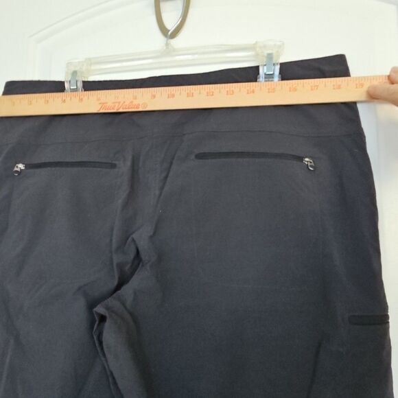 L.L.Bean Hiking Pants Women’s 16‎ Black Cropped Straight Leg Stretch Lightweight - Picture 6 of 10